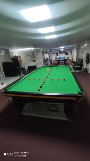 عکس باشگاه بیلیارد گلها 