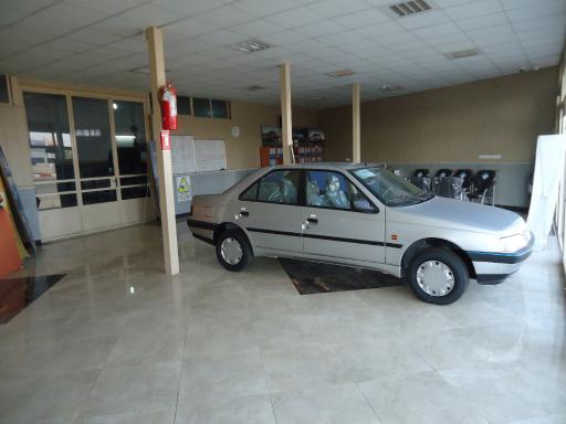 عکس ایران خودرو نمایندگی ملکی