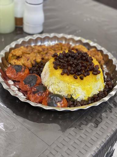 عکس آشپزخانه و کبابی خاتون