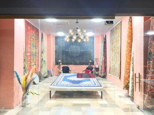 عکس فروشگاه فرش Roz carpet