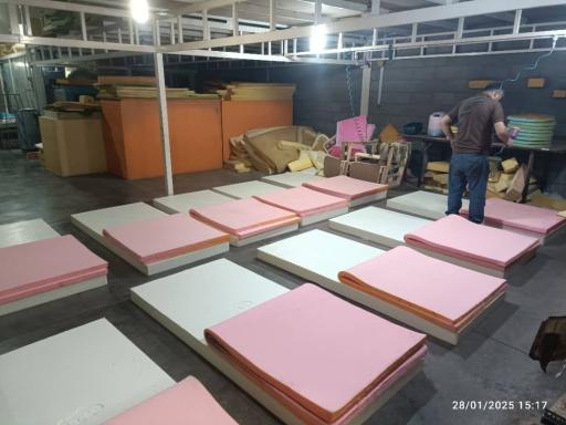 عکس شرکت تولید و پخش مبلمان ، تشک، فوم سرد 