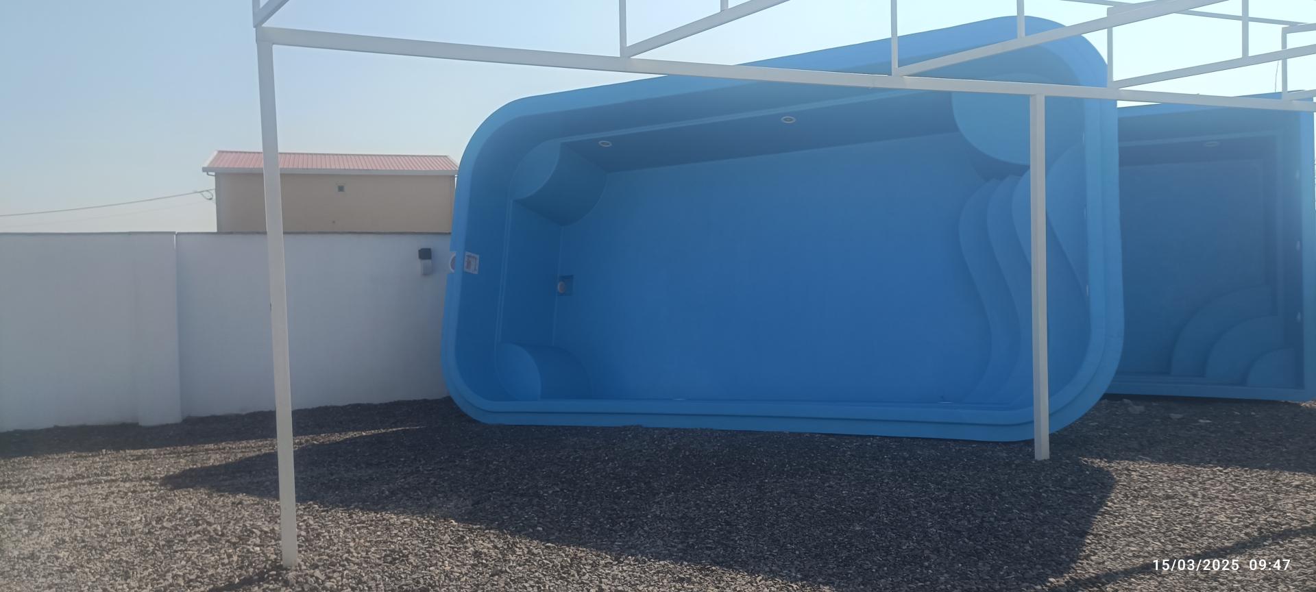 عکس نمایندگی فروش استخرهای پیش ساخته آبیان صنعت