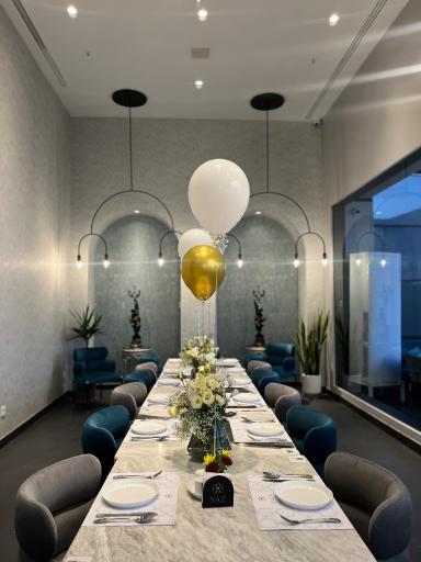 عکس رستوران یاز