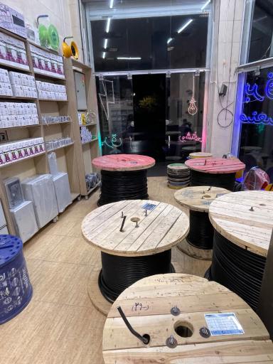 عکس برق صنعت هاشمی