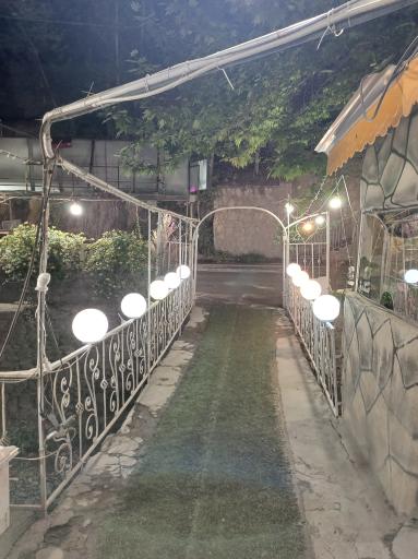 عکس کافه رستوران آلبالو