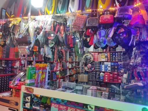 عکس فروشگاه لوازم یدکی متا پارت