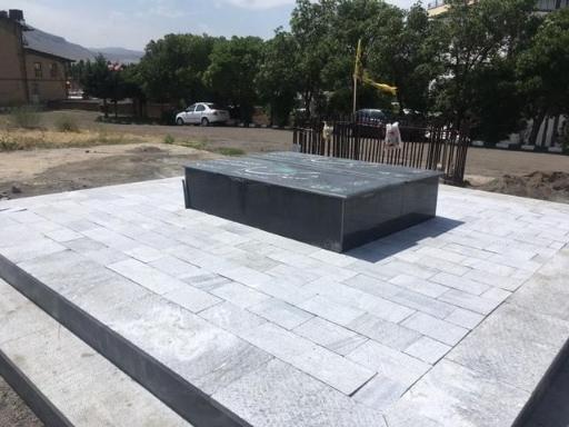 عکس شهدای گمنام دانشگاه آزاد