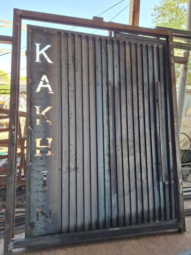 عکس درب و پنجره سازی سعادت