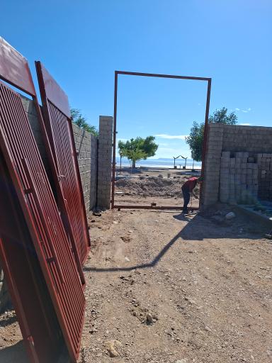 عکس درب و پنجره سازی سعادت