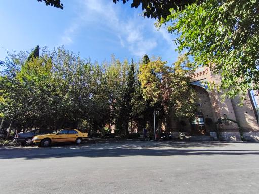 عکس دبیرستان ماندگار البرز