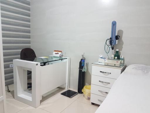 عکس مرکز مراقبت بارداری _مامایی مادر