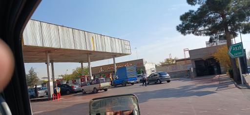 عکس پمپ بنزین و گازوئیل یاشار