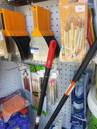 عکس فروشگاه شهر چسب و رنگ