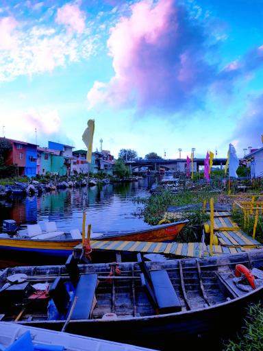 عکس اسکله گردشگری و تفریحی پردیس تالاب کاسپین