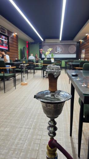 عکس کافه عربی حافل