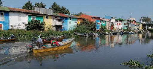 عکس اسکله گردشگری و تفریحی پردیس تالاب کاسپین