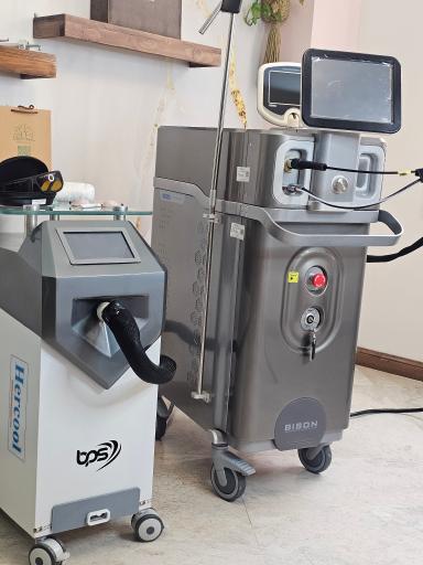 عکس کلینیک پوست و لیزر و فیشال مارگریت