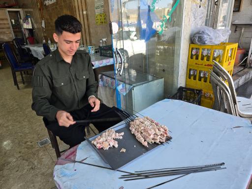 عکس کبابی فردین