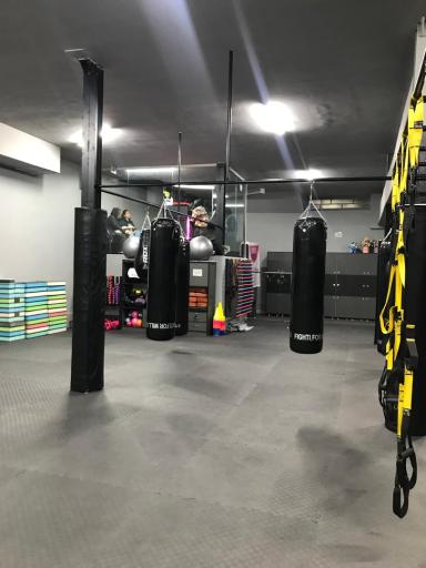 عکس باشگاه ورزشی ماهان