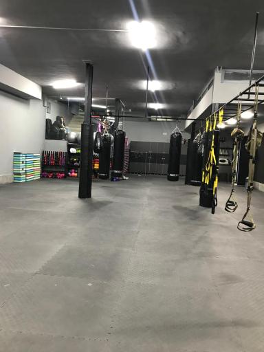 عکس باشگاه ورزشی ماهان