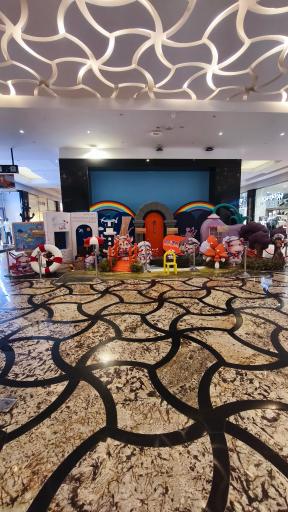 عکس مرکز خرید اپال