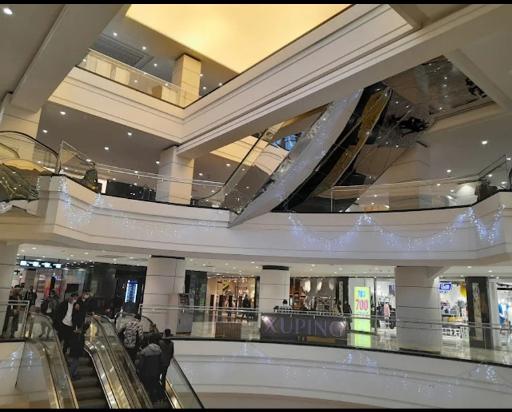 عکس مرکز خرید اپال