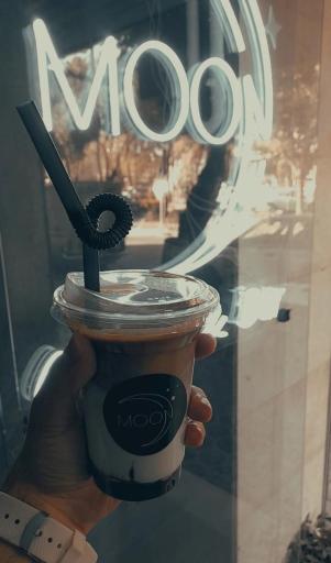 عکس کافه مون