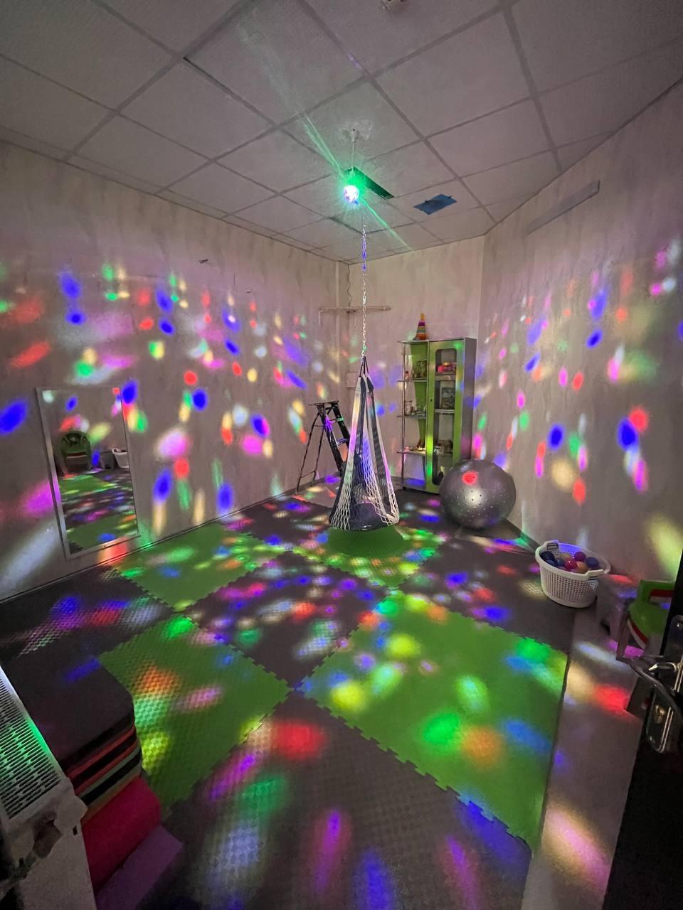 عکس کاردرمانی روشنا