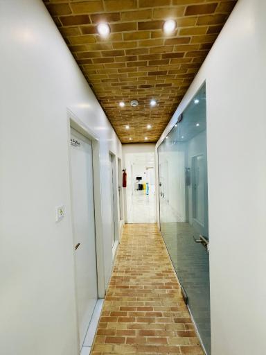 عکس کلینیک تخصصی دندانپزشکی رویش