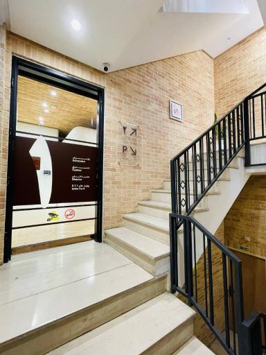 کلینیک تخصصی دندانپزشکی رویش