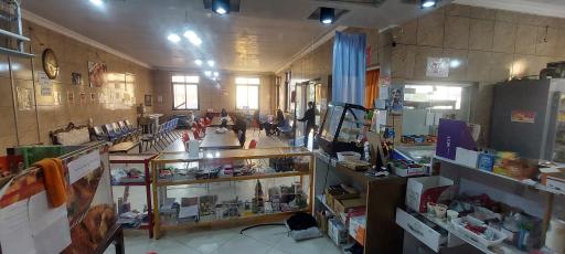 عکس کافه تریا دانشگاه