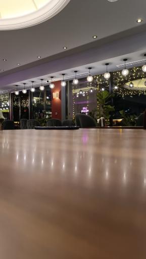 عکس کافه رستوران سایوان