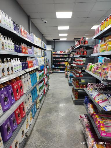 عکس فروشگاه زنجیره ای هفت