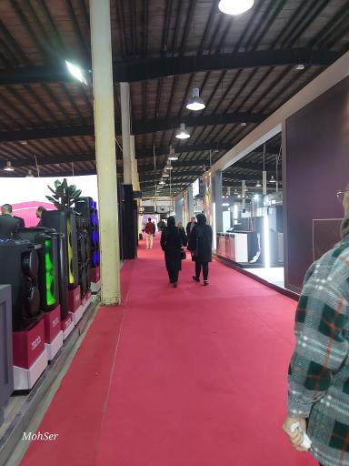 عکس نمایشگاه بین المللی گیلان