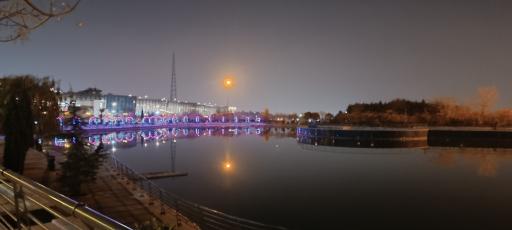 عکس دریاچه هنر