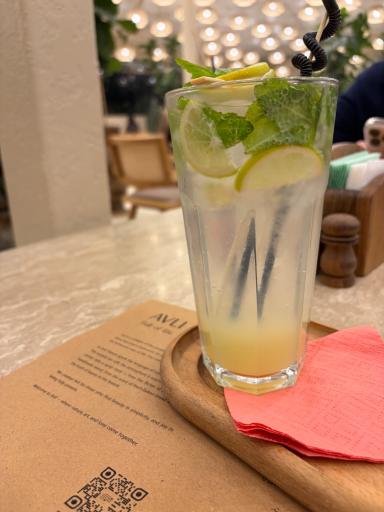 عکس کافه آولی