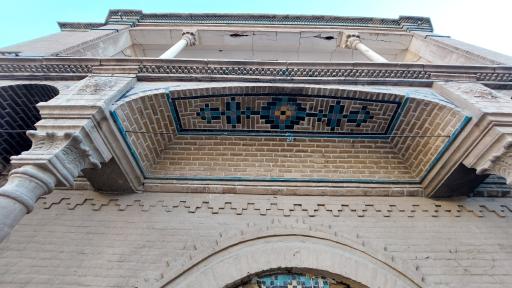 عکس خانه شاکری