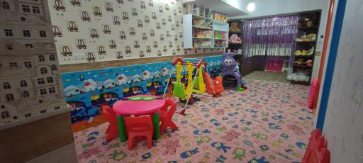 عکس مهد و پیش بستانی آوینو