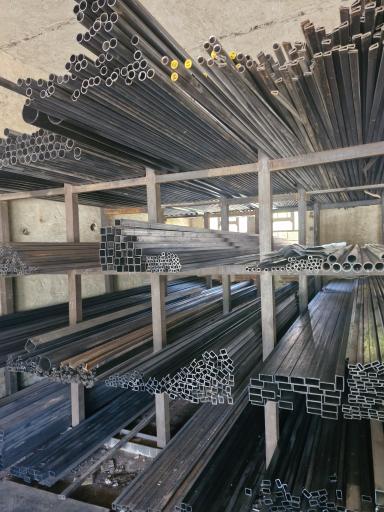 عکس آهن آلات نژاد علی