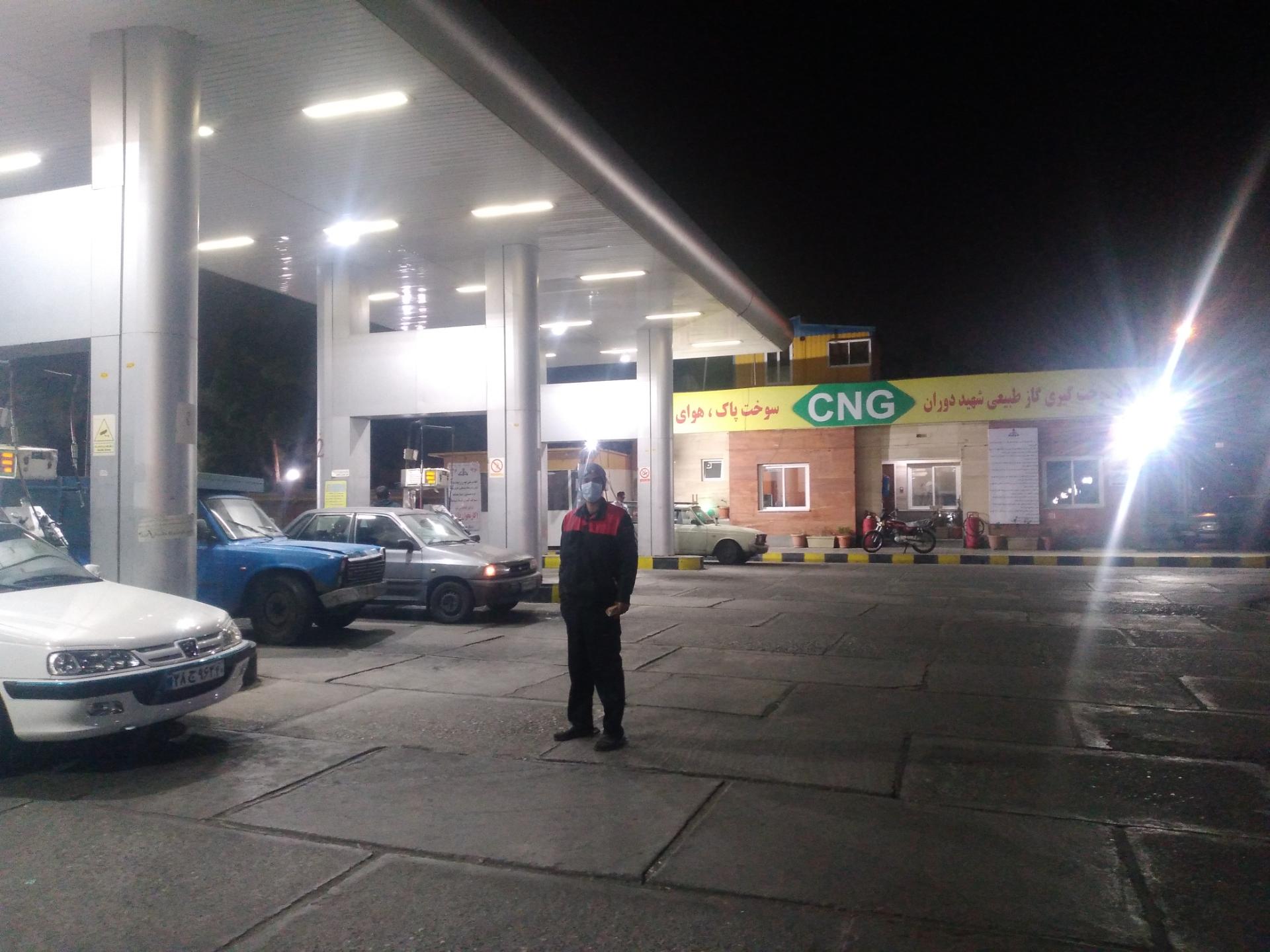 عکس جایگاه گاز طبیعی شهید دوران cng
