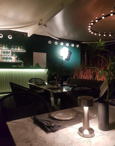 عکس هتل اسپیناس