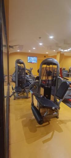 عکس هتل اسپیناس
