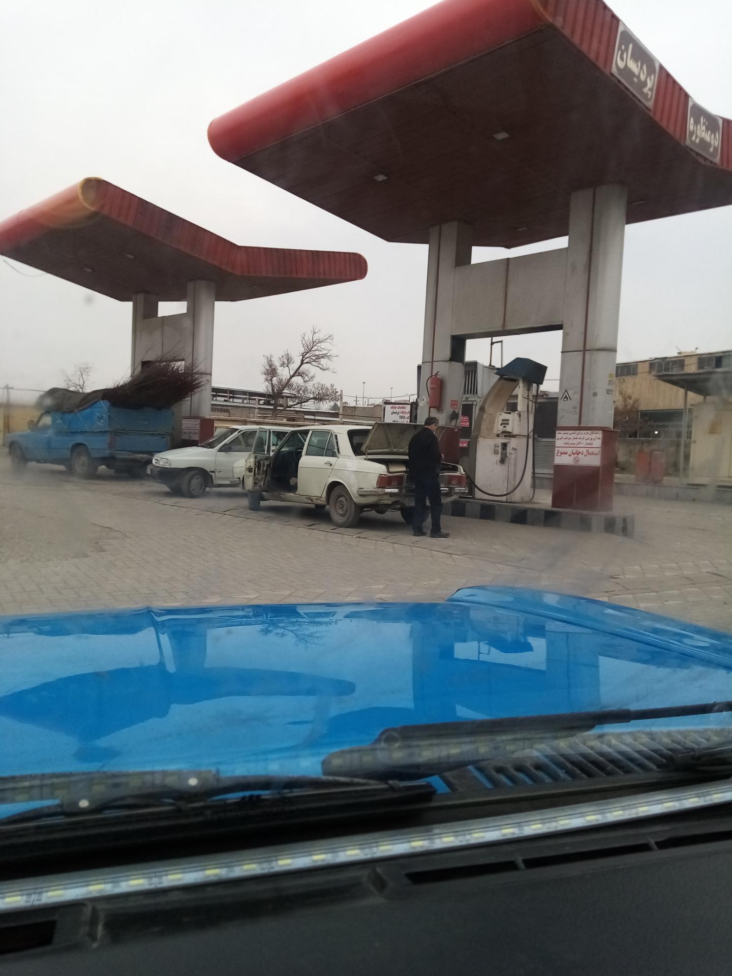 عکس جایگاه پردیسان (بنزین و CNG)