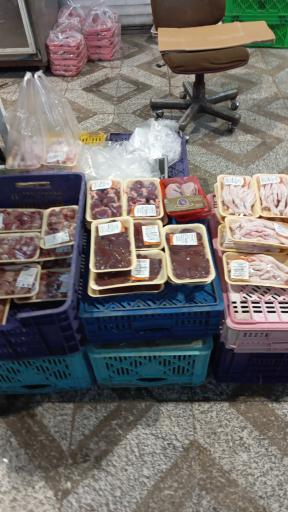 سالن مرغ و طیور و ماکیان