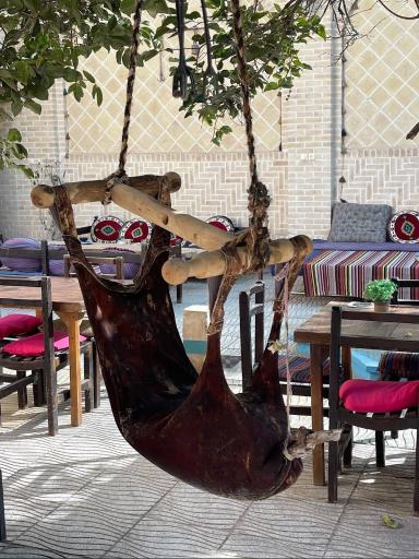 عکس بومگردی خانم کوچیک