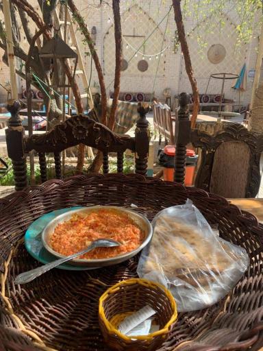 عکس بومگردی خانم کوچیک