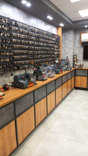 عکس کلید سازی مهدی