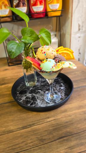 عکس کافه رستوران یسنا