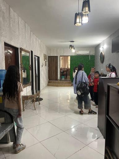 عکس آموزشگاه زبان نامیرا