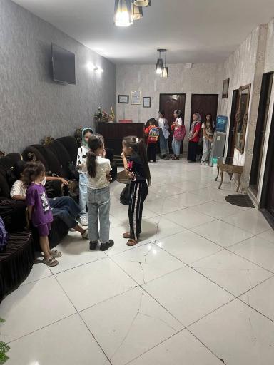 عکس آموزشگاه زبان نامیرا